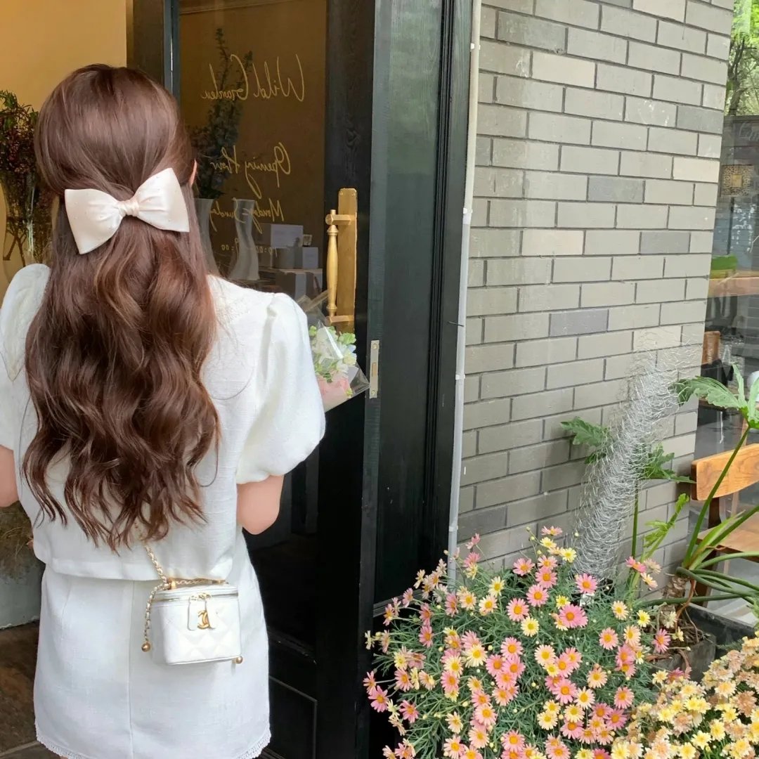 荡女满天飞